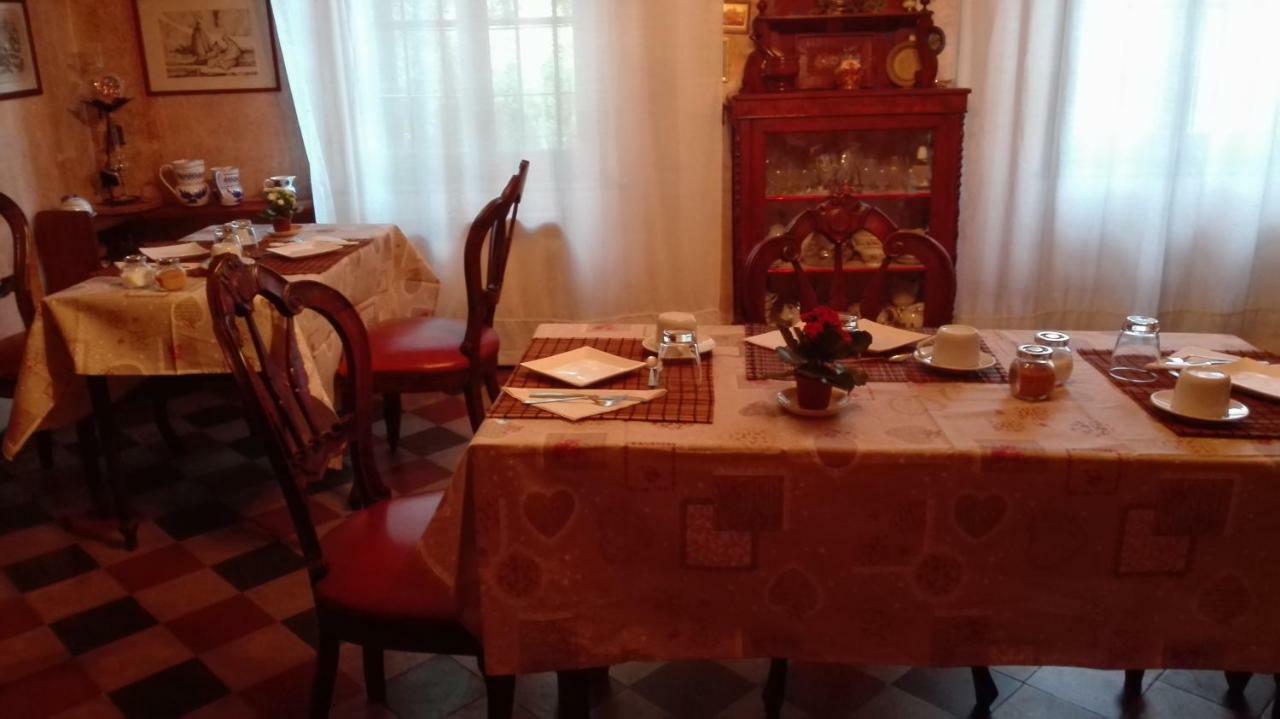 B&B Da Miriam Кастельнуово-дель-Гарда Екстер'єр фото